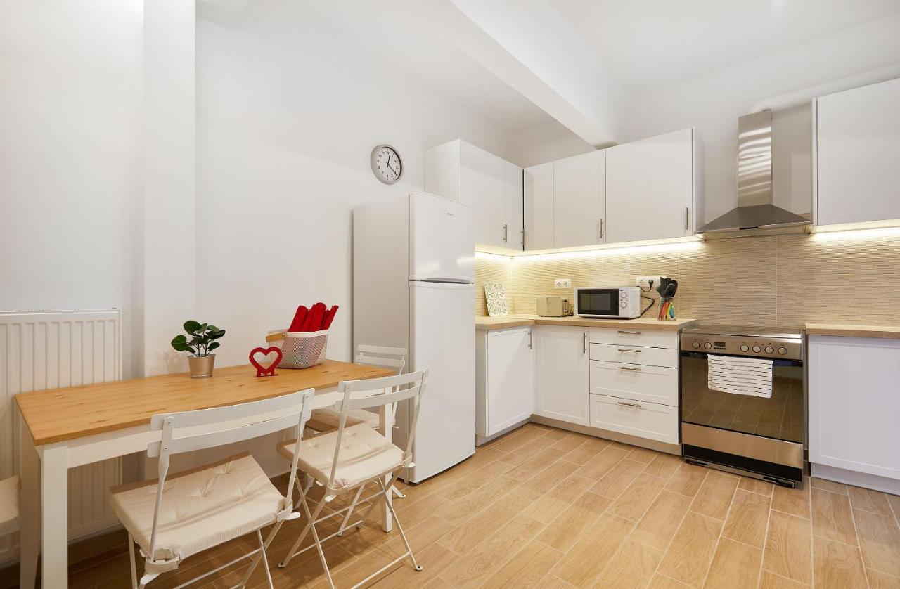 Chloe Boutique Apartments Nikis Atina Dış mekan fotoğraf